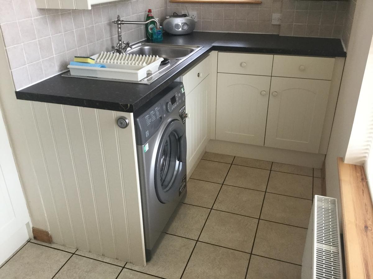New Cottage 3 Bedroom Free Parking インヴァネス エクステリア 写真