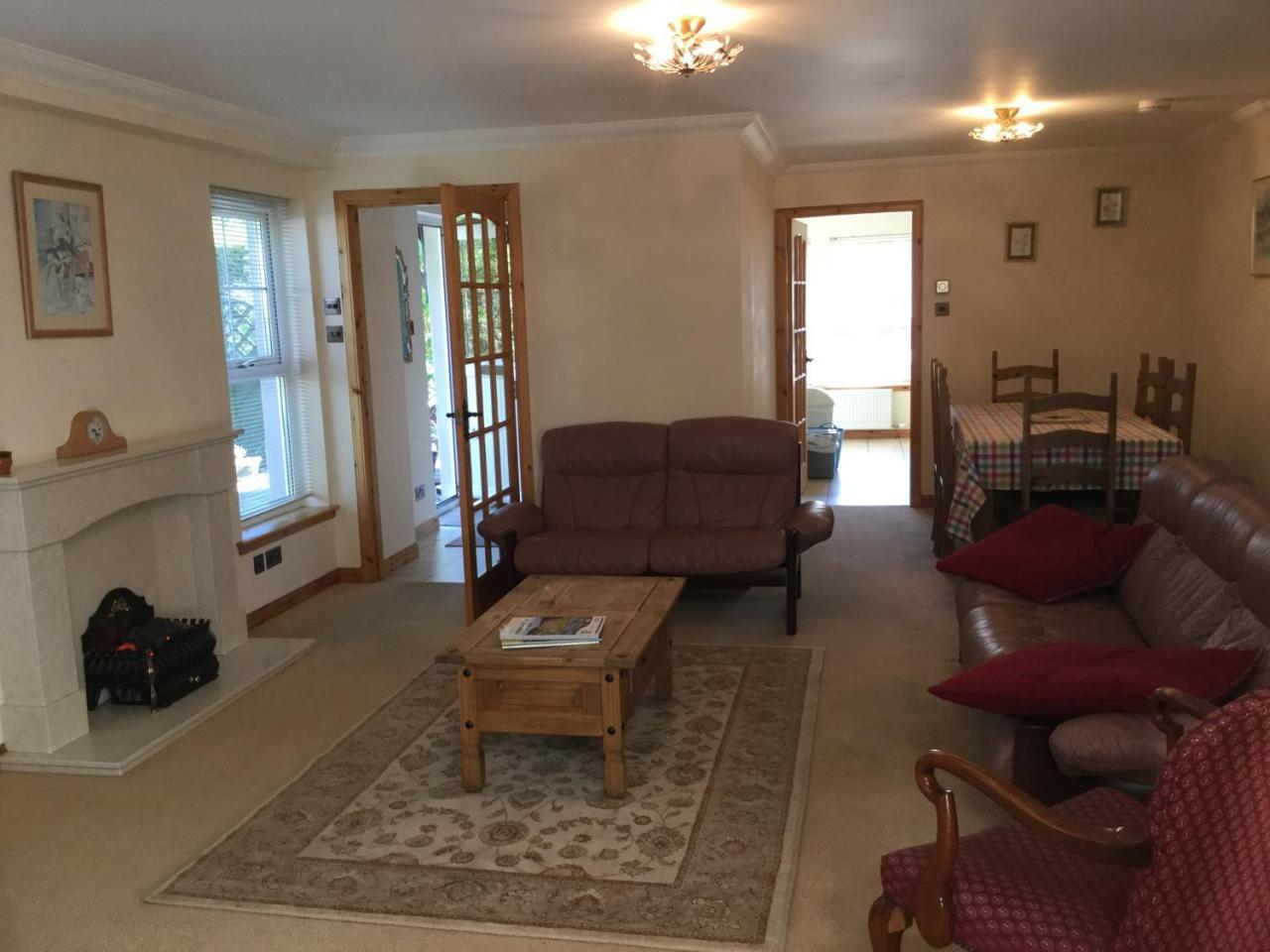 New Cottage 3 Bedroom Free Parking インヴァネス エクステリア 写真